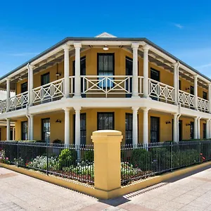 4* Motel Heritage